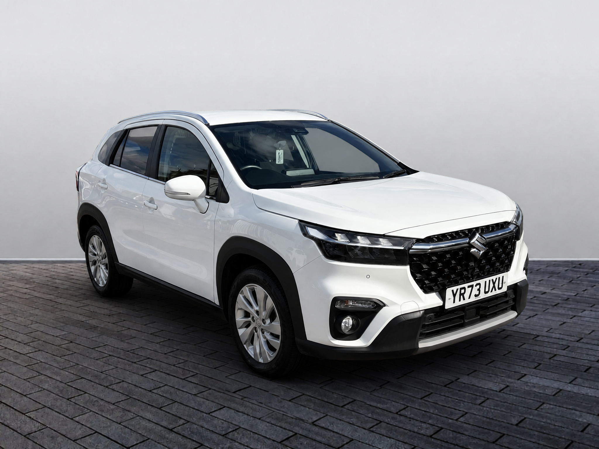 Main listing image - Suzuki S-Cross