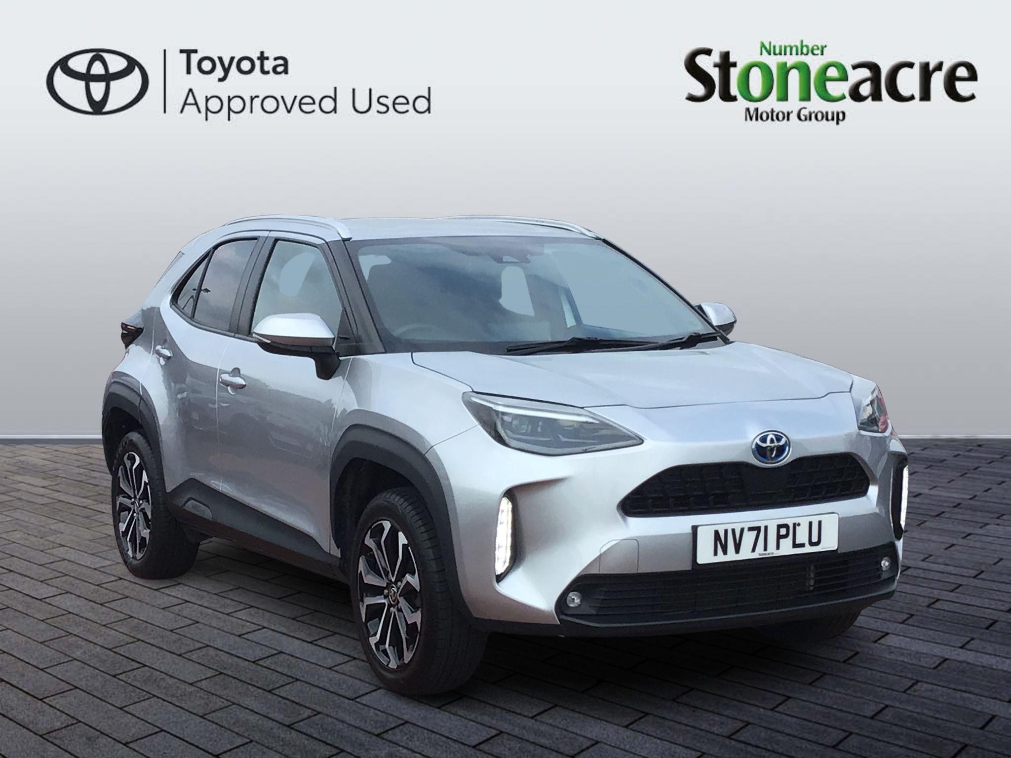 Main listing image - Toyota Yaris Cross