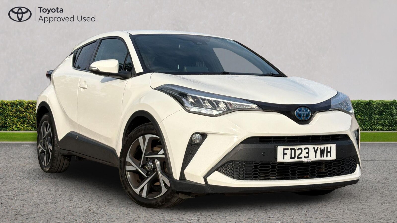 Main listing image - Toyota C-HR