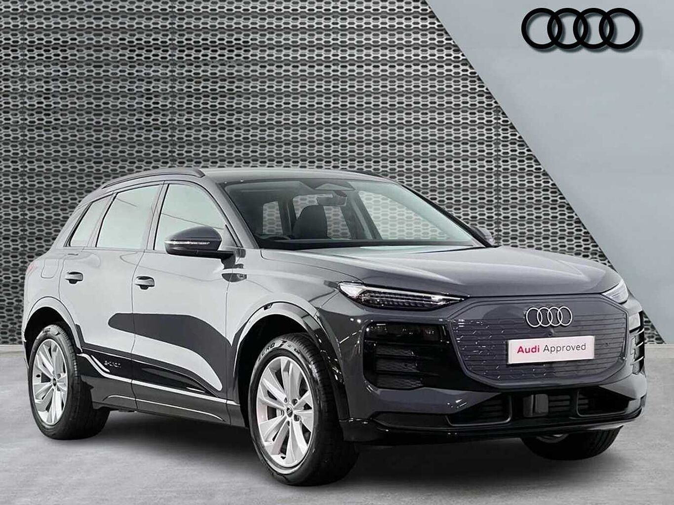 Main listing image - Audi Q6