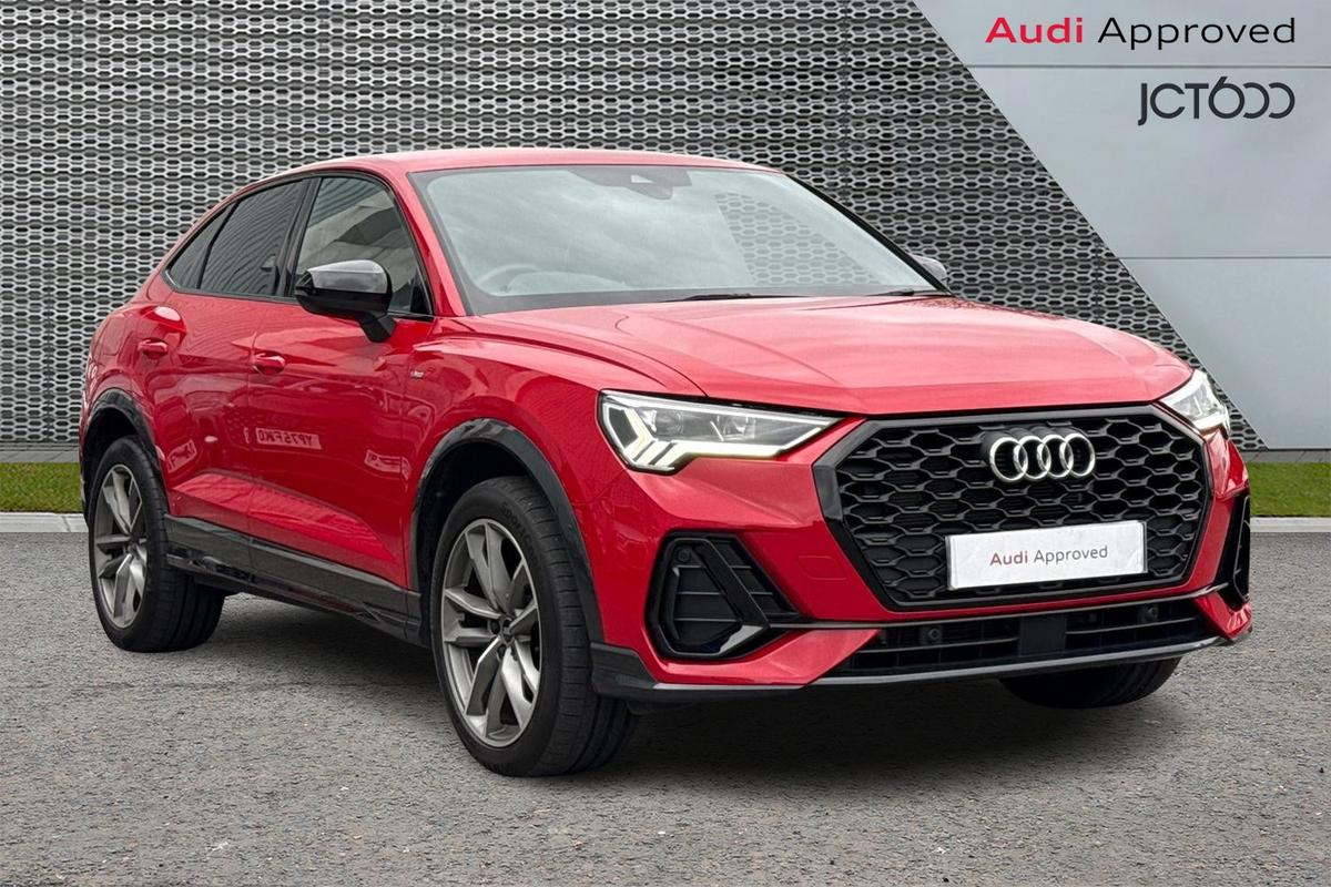 Main listing image - Audi Q3