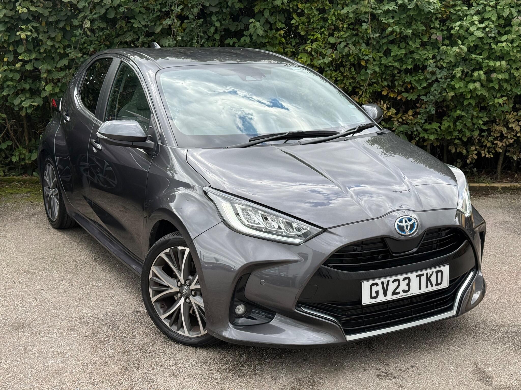 Main listing image - Toyota Yaris