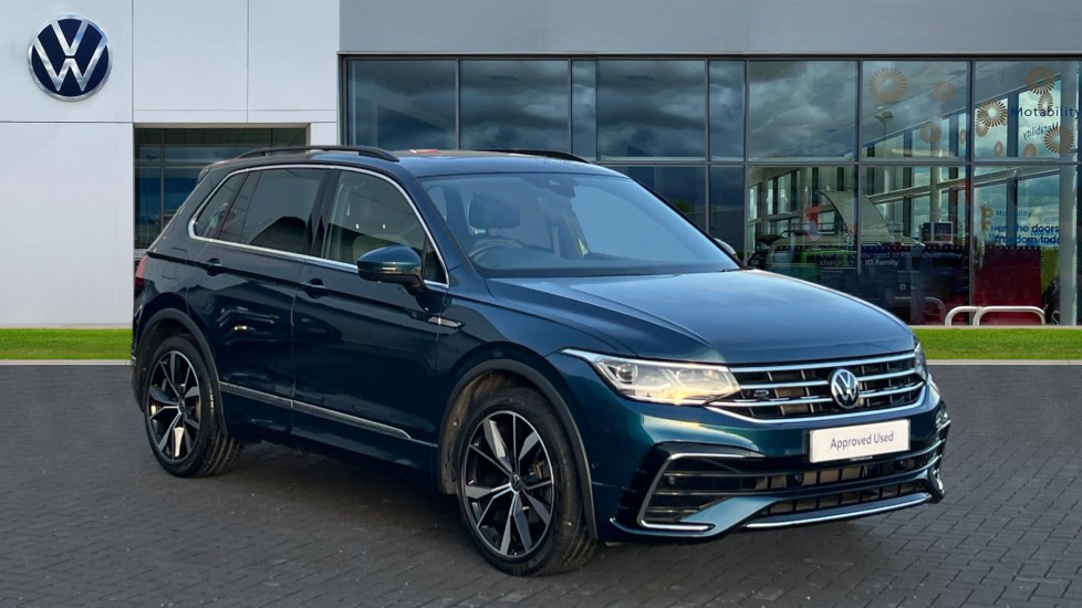 Main listing image - Volkswagen Tiguan