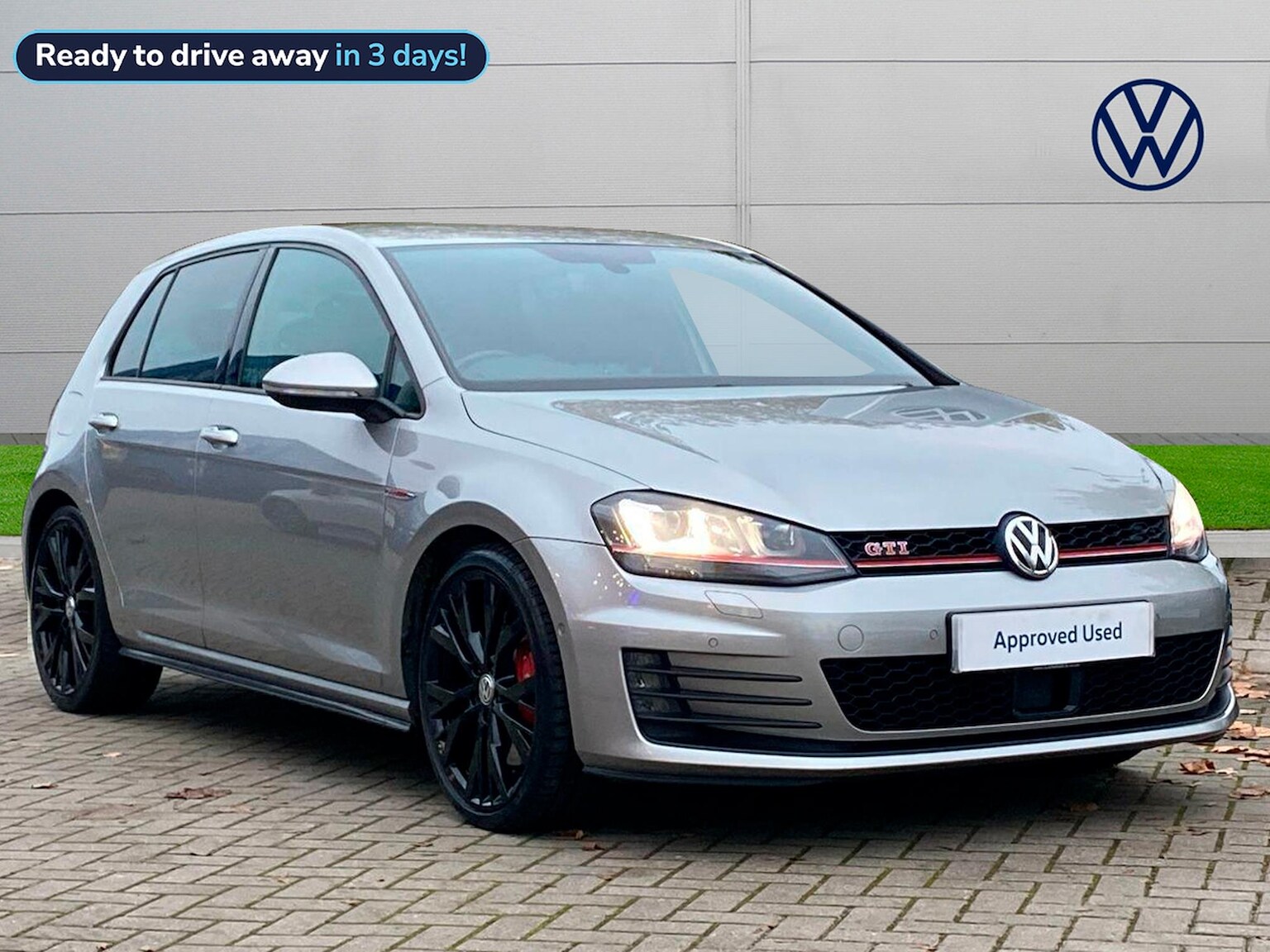 Main listing image - Volkswagen Golf GTI