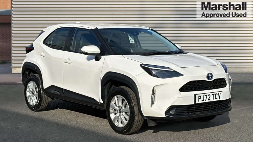 Main listing image - Toyota Yaris Cross