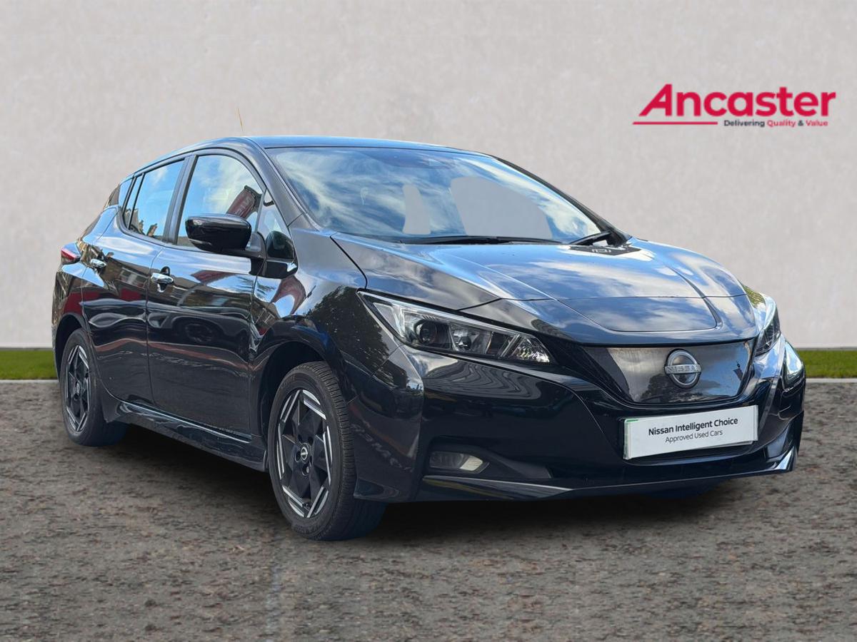 Main listing image - Nissan Leaf