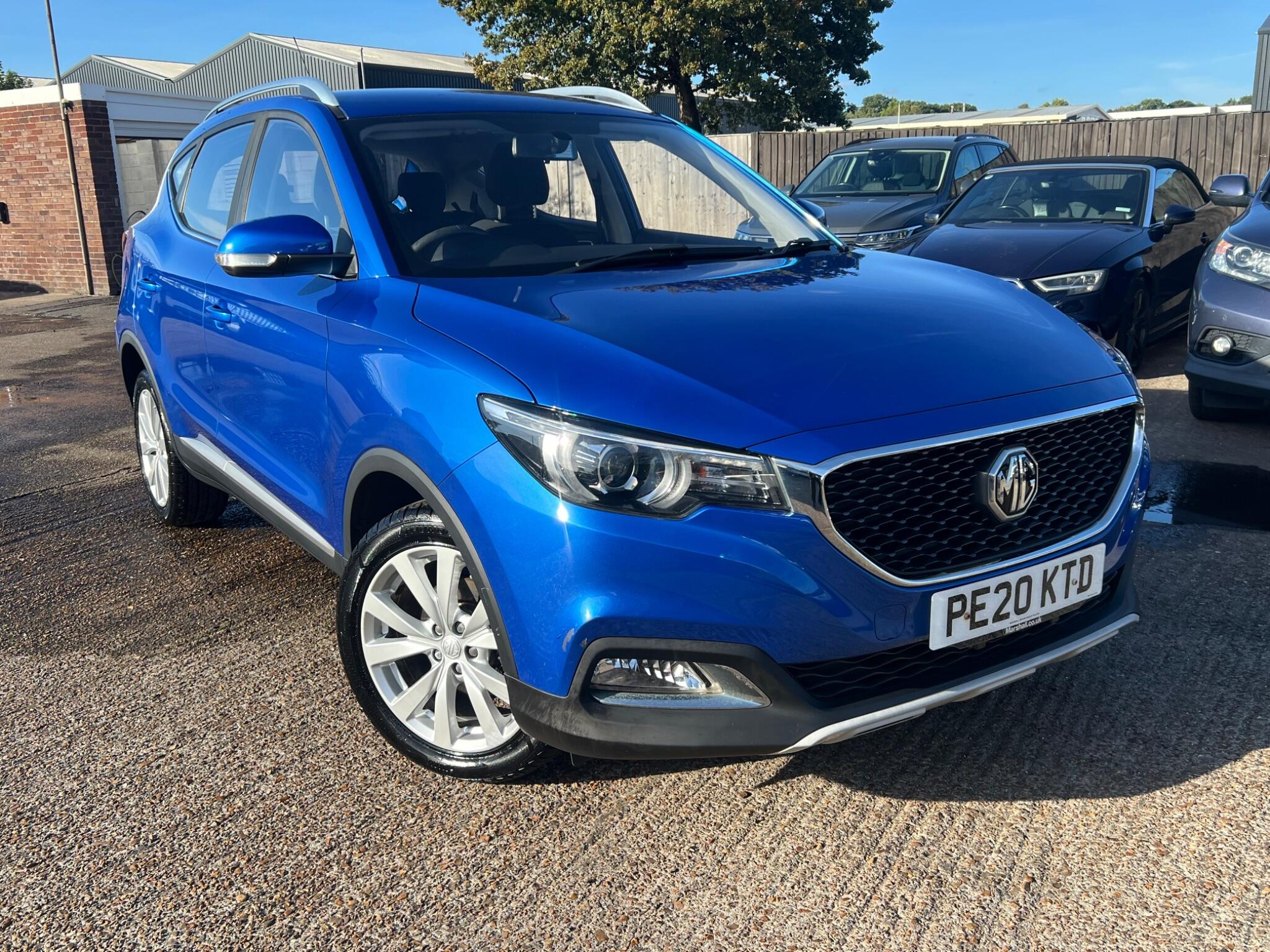 Main listing image - MG ZS