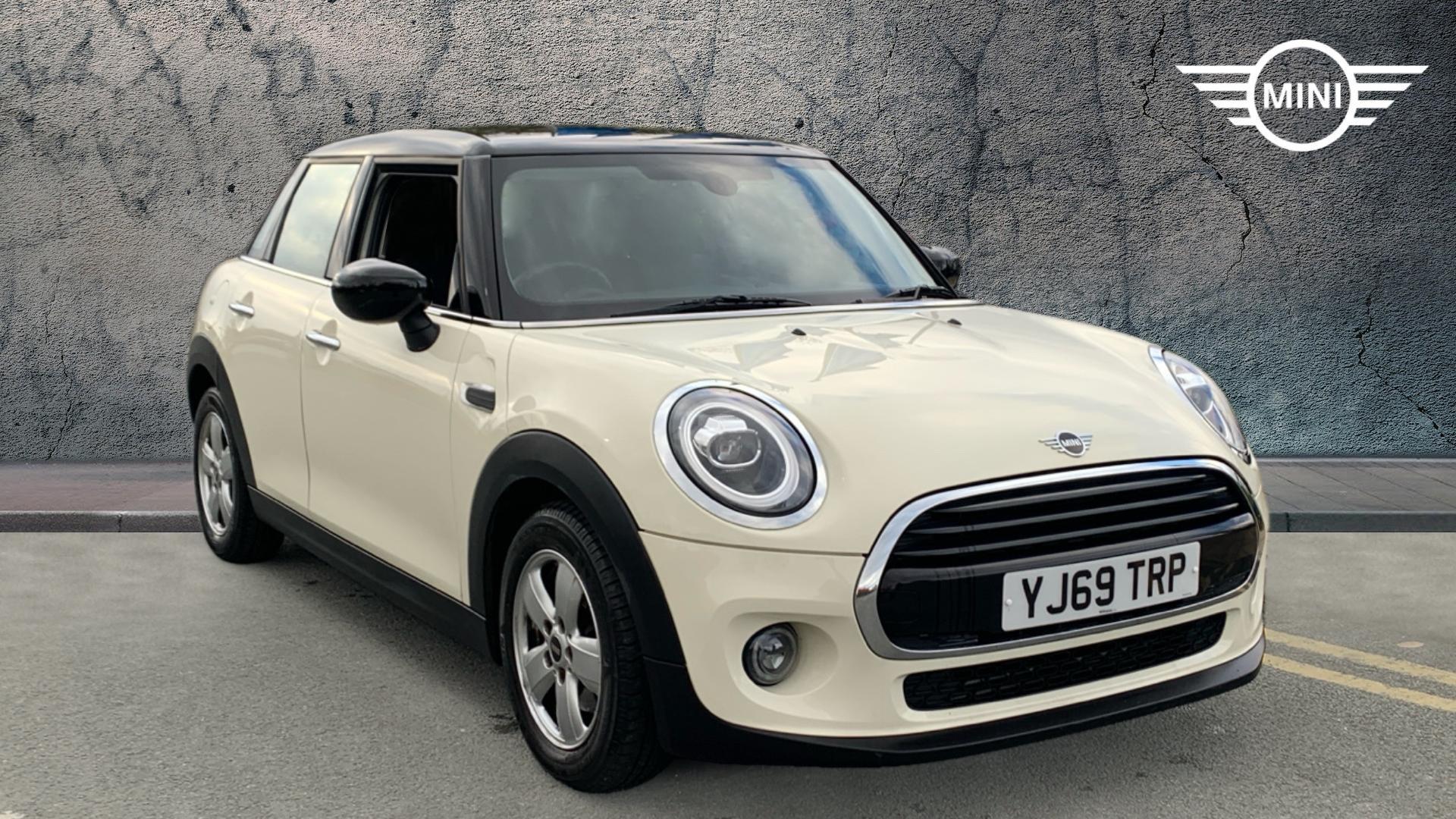 Main listing image - MINI Hatchback 5dr