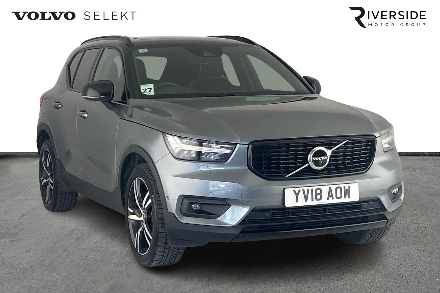 Main listing image - Volvo XC40