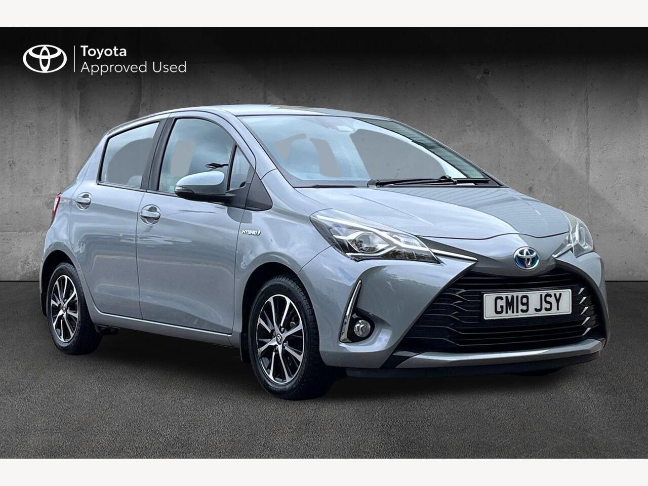 Main listing image - Toyota Yaris
