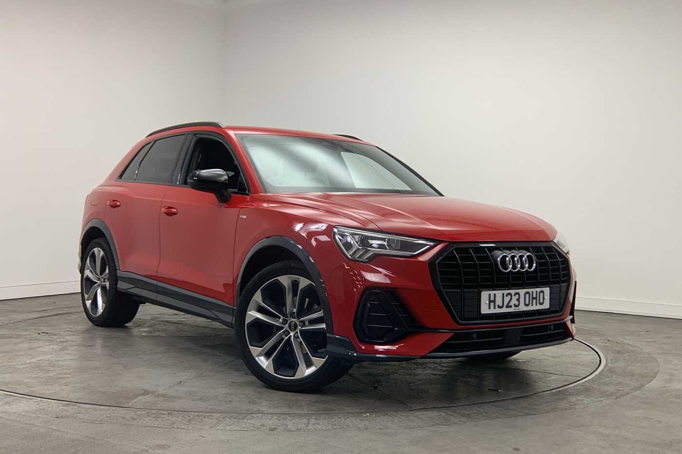 Main listing image - Audi Q3