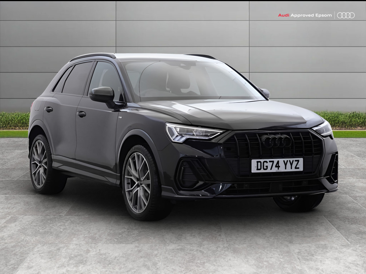 Main listing image - Audi Q3