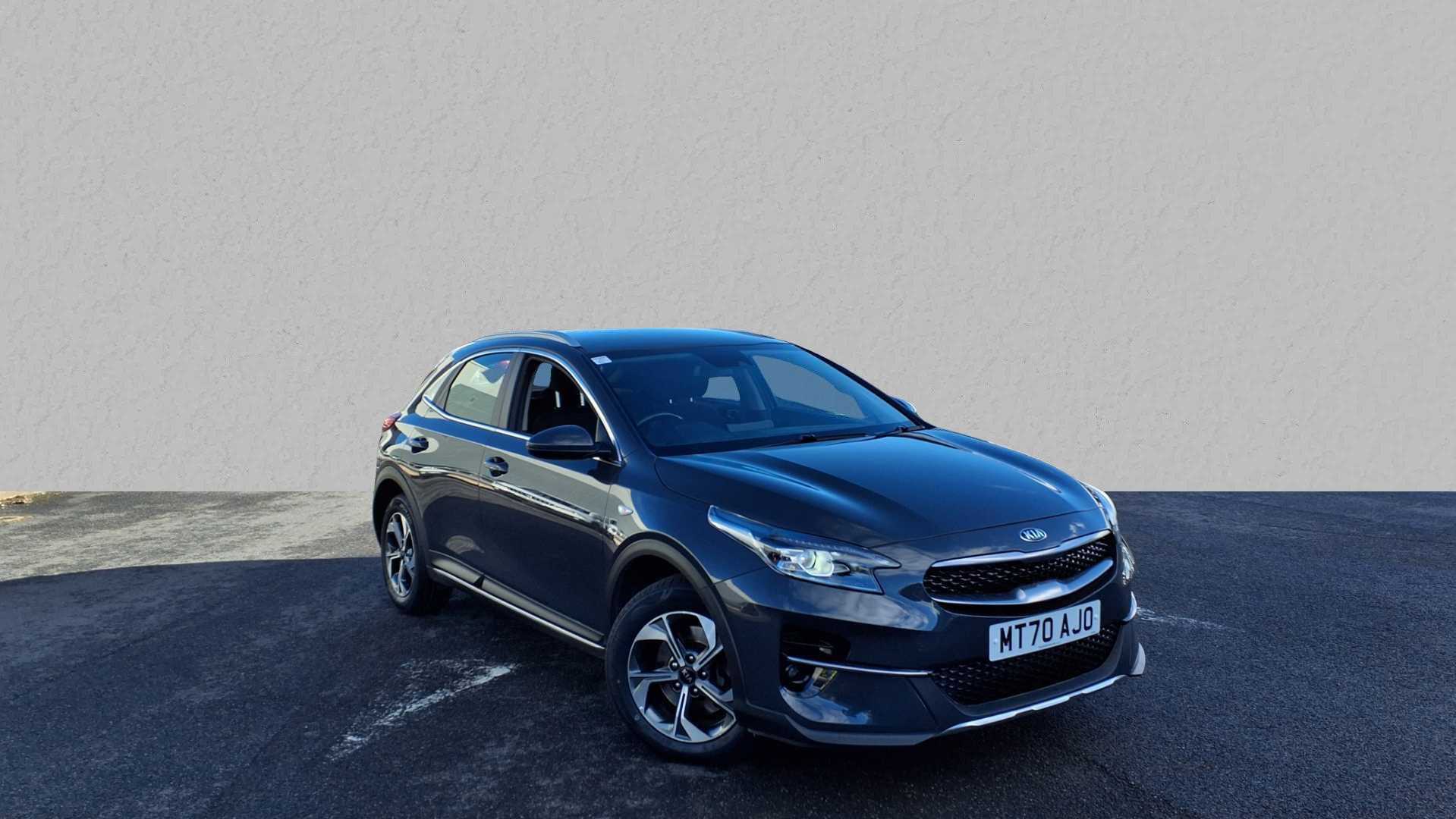 Main listing image - Kia XCeed