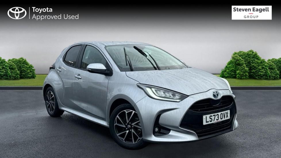 Main listing image - Toyota Yaris