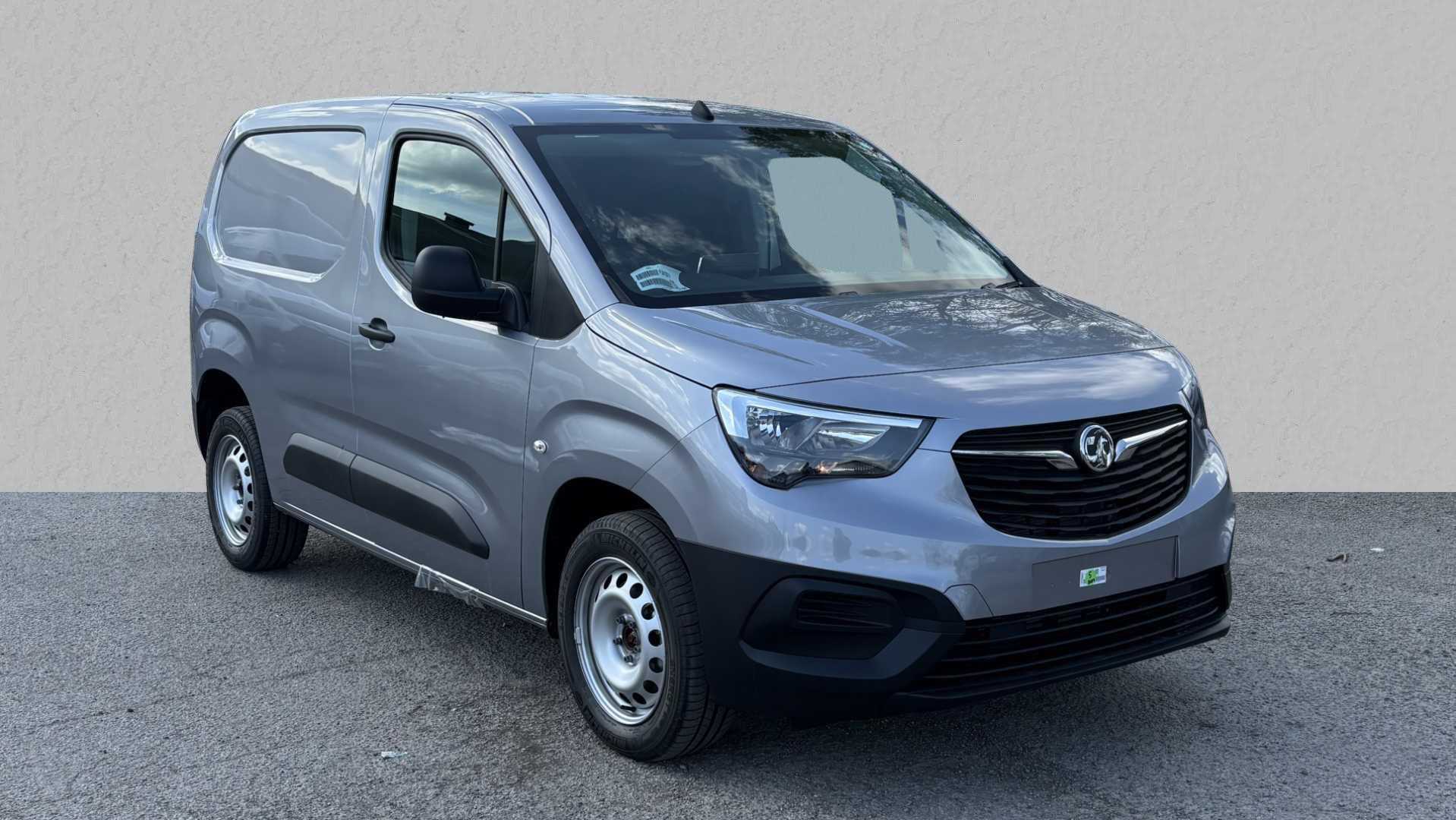 Main listing image - Vauxhall Combo Cargo