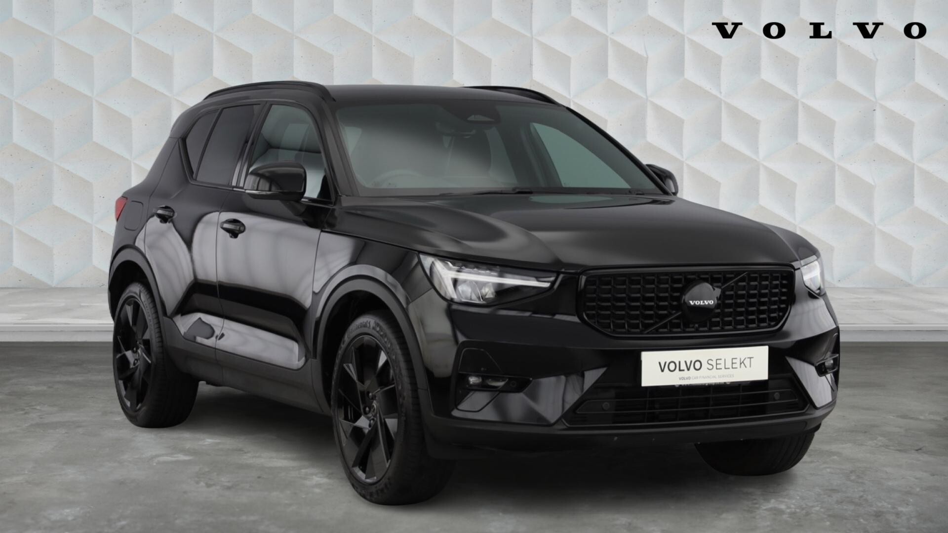 Main listing image - Volvo XC40