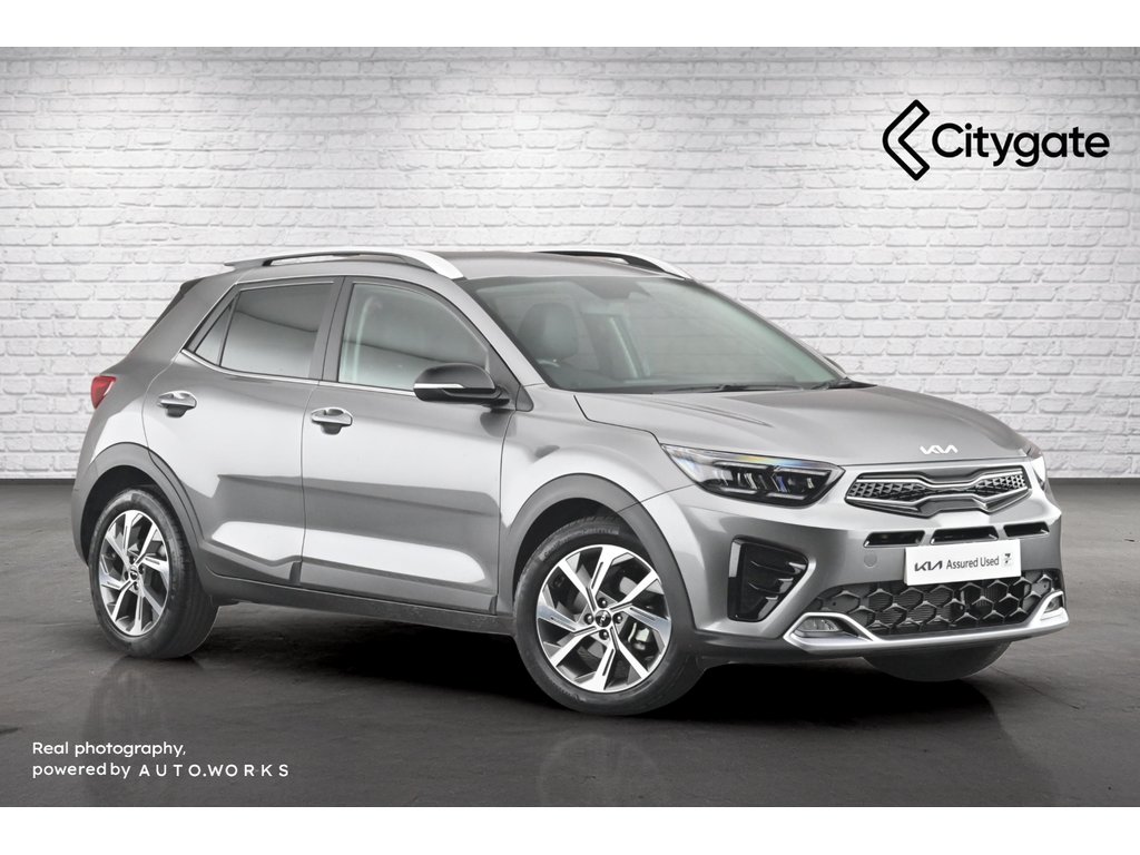 Main listing image - Kia Stonic