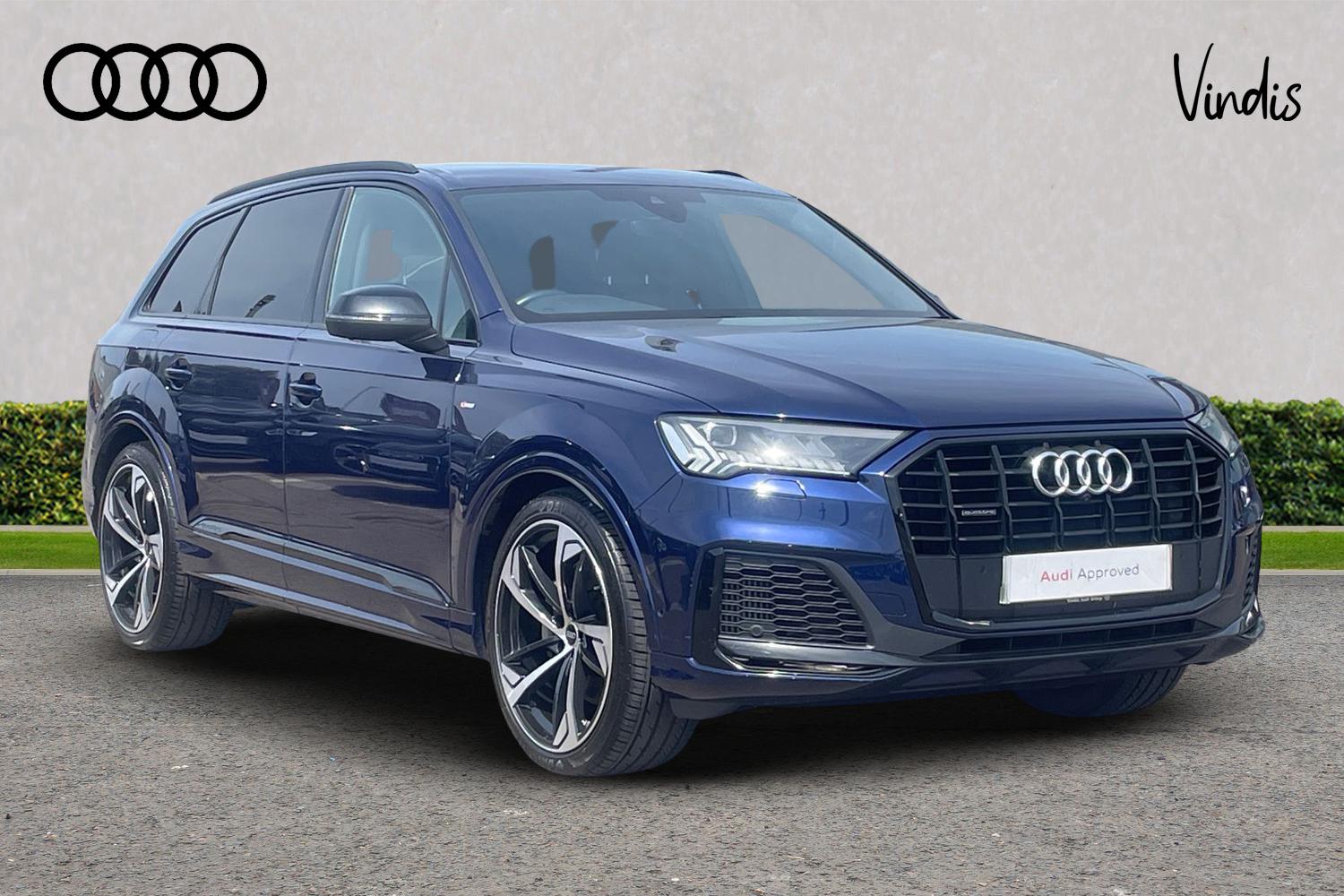 Main listing image - Audi Q7