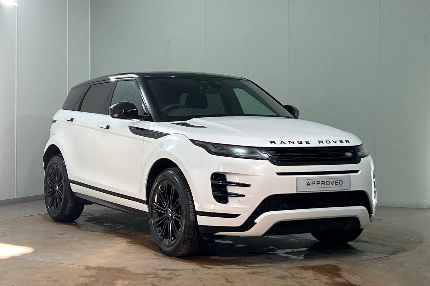 Main listing image - Land Rover Range Rover Evoque