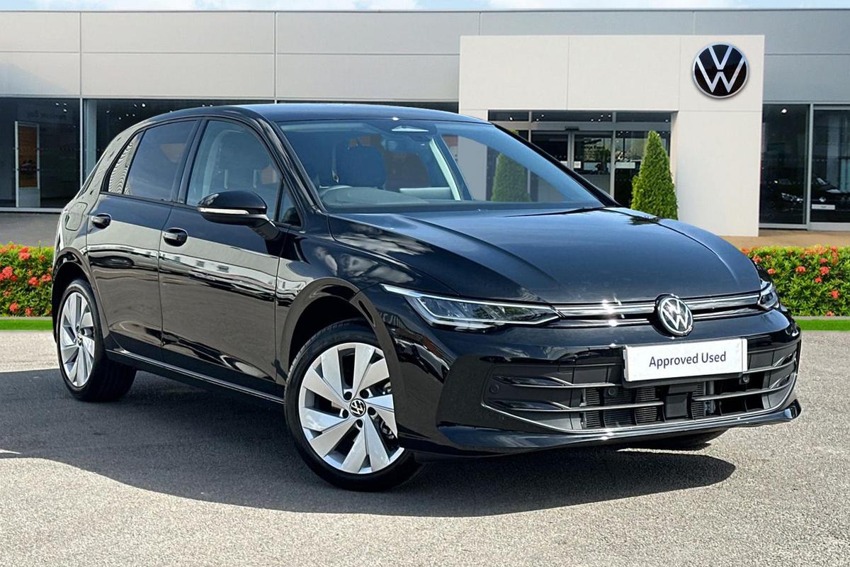 Main listing image - Volkswagen Golf