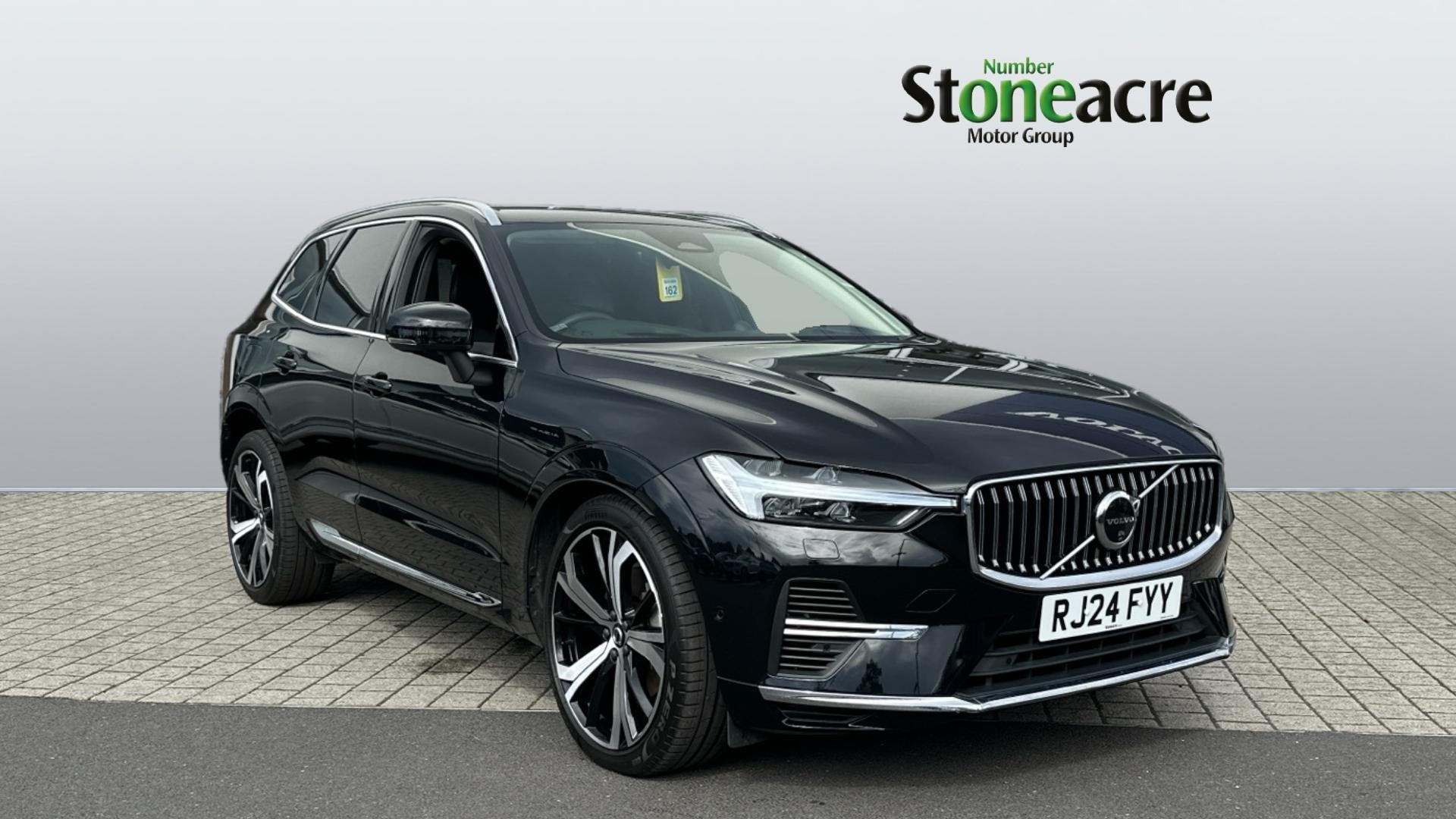 Main listing image - Volvo XC60