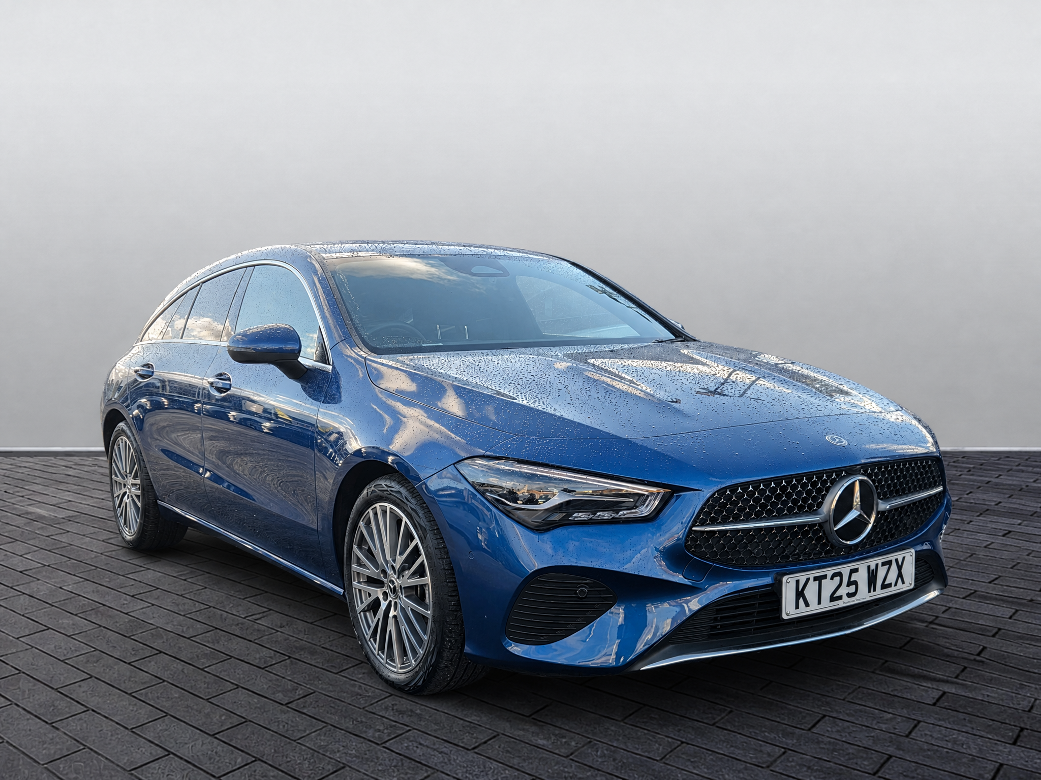 Main listing image - Mercedes-Benz CLA