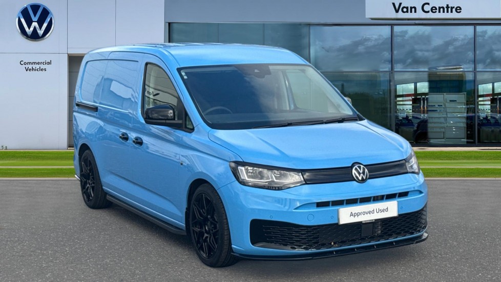 Main listing image - Volkswagen Caddy Maxi
