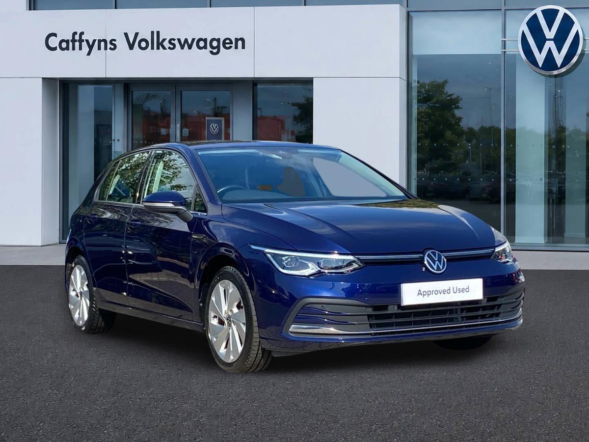 Main listing image - Volkswagen Golf