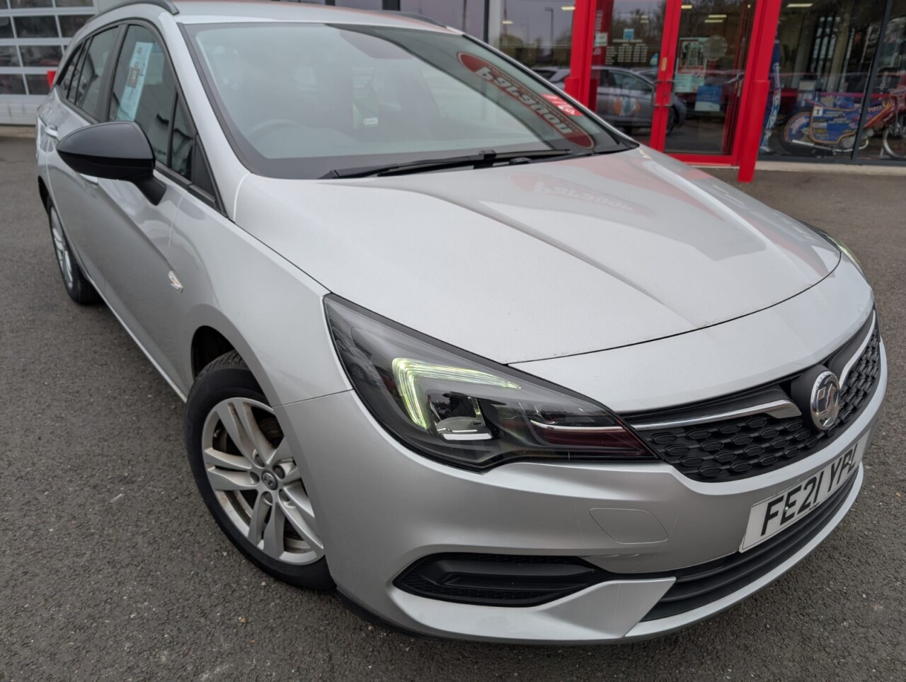 Main listing image - Vauxhall Astra Sports Tourer