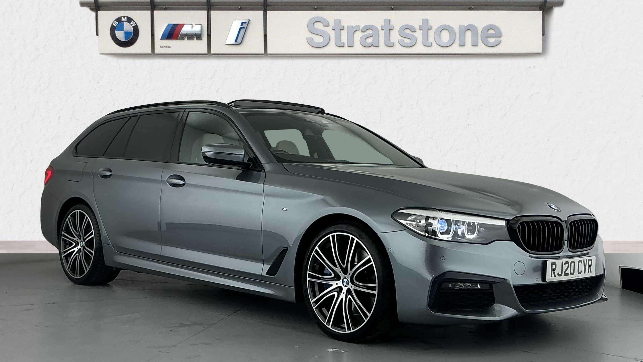 Main listing image - BMW 5 Series Touring