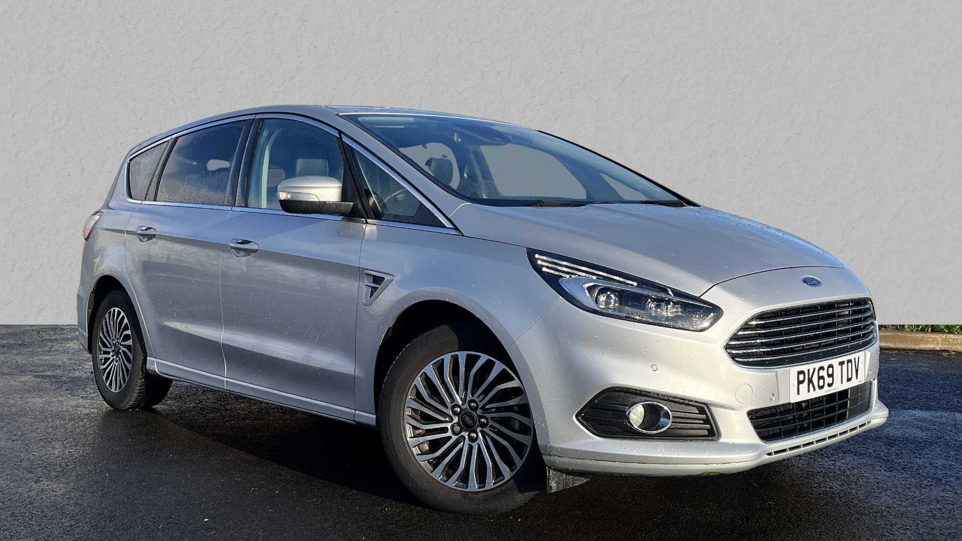 Main listing image - Ford S-MAX