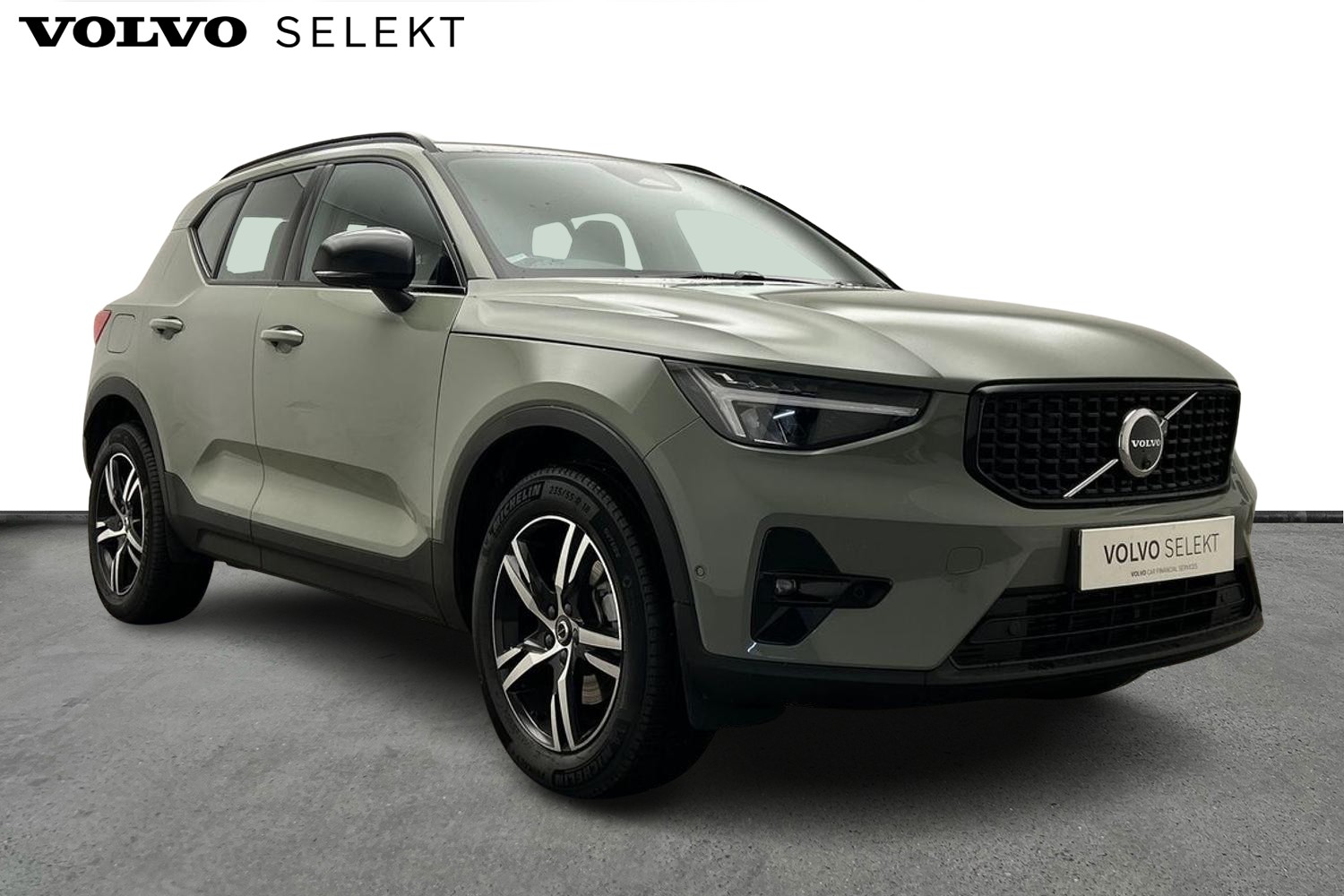 Main listing image - Volvo XC40
