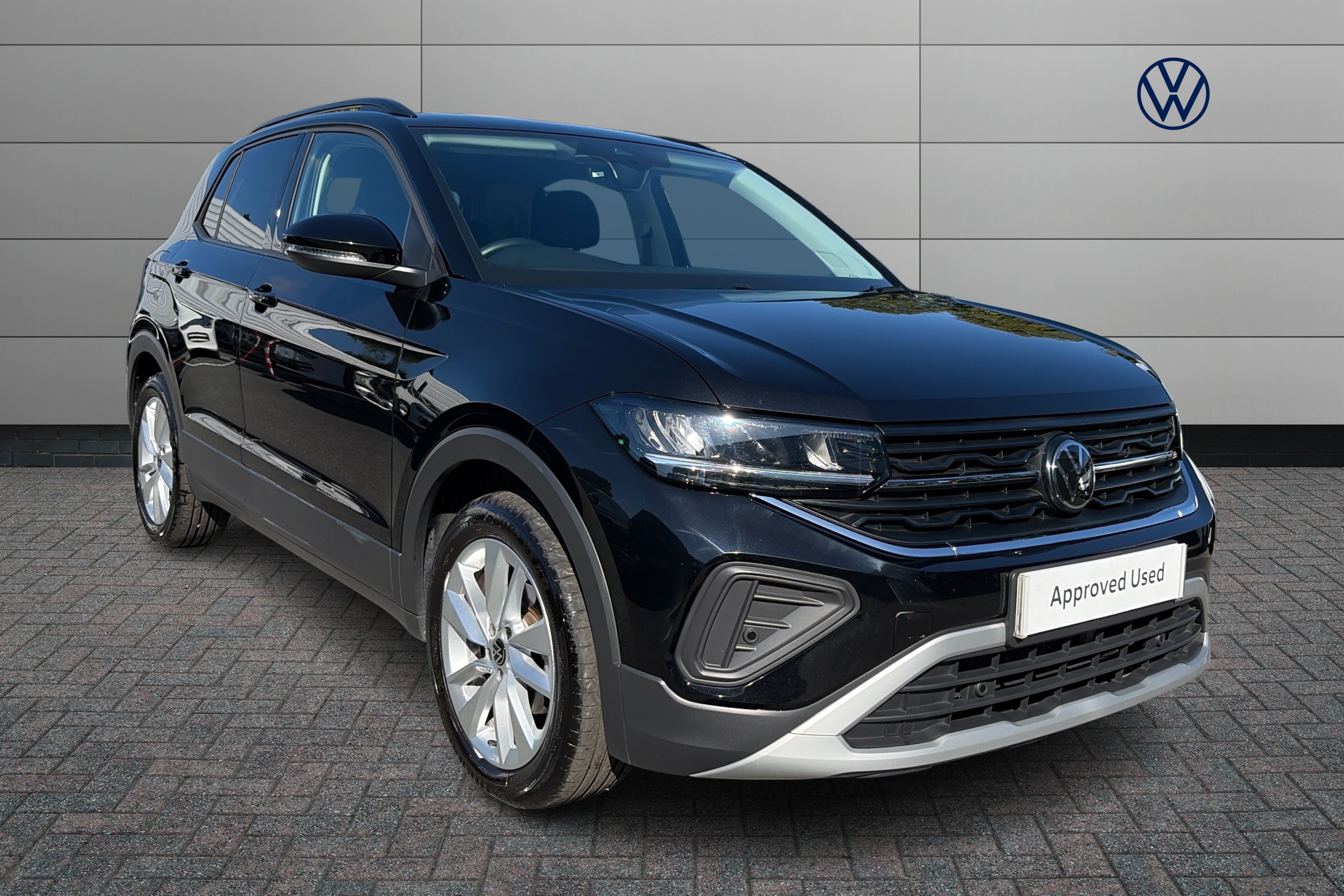 Main listing image - Volkswagen T-Cross