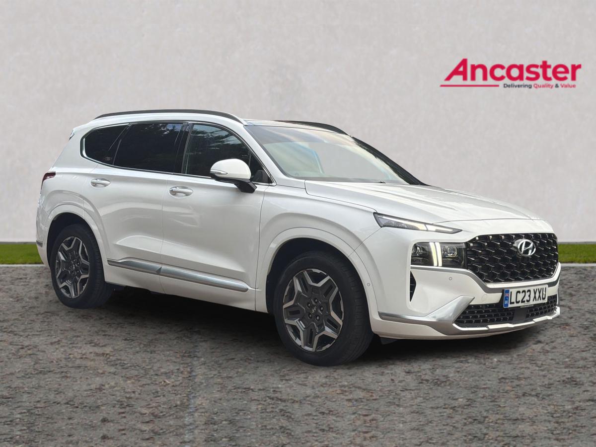 Main listing image - Hyundai Santa Fe