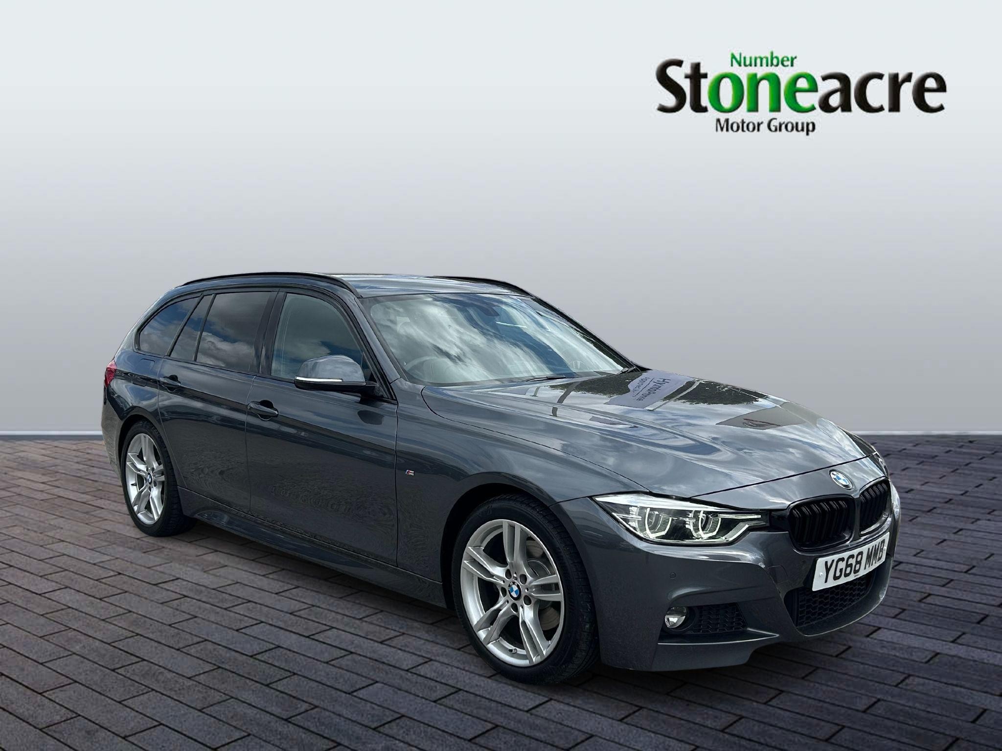 Main listing image - BMW 3 Series Touring