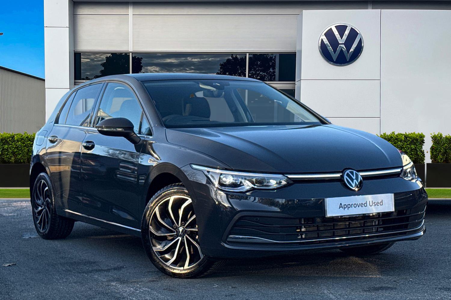 Main listing image - Volkswagen Golf