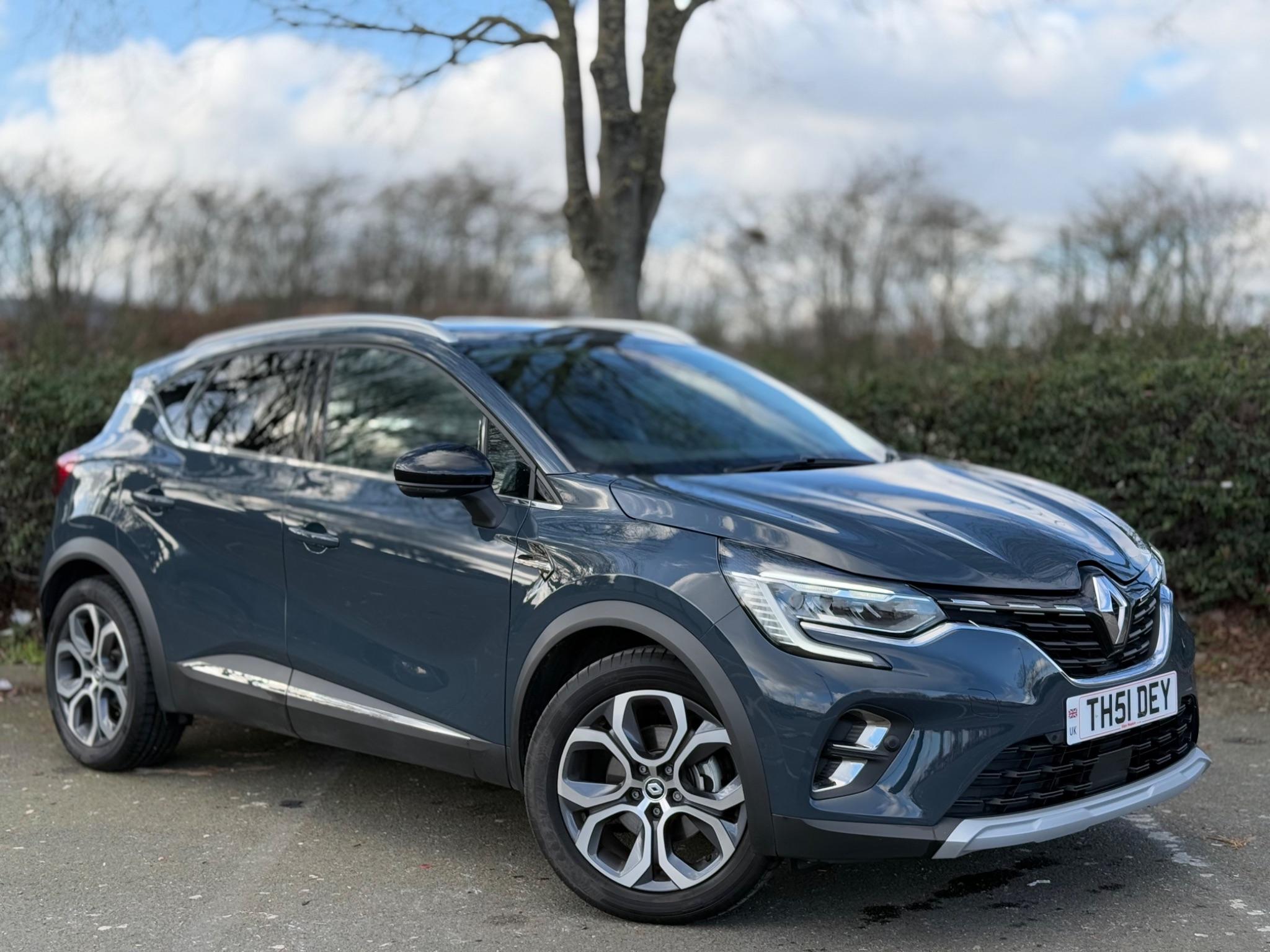 Main listing image - Renault Captur