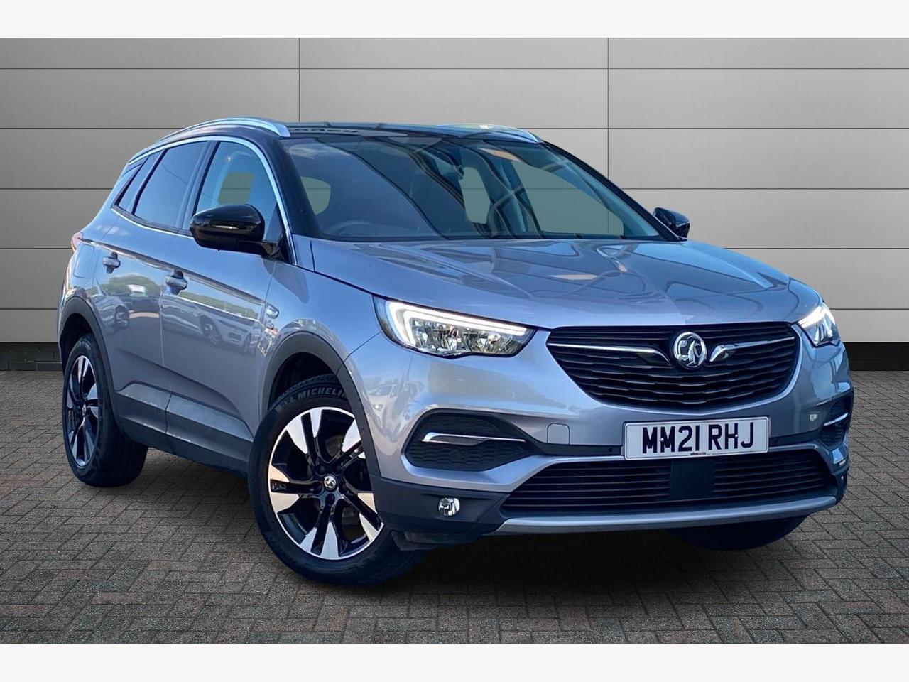 Main listing image - Vauxhall Grandland X