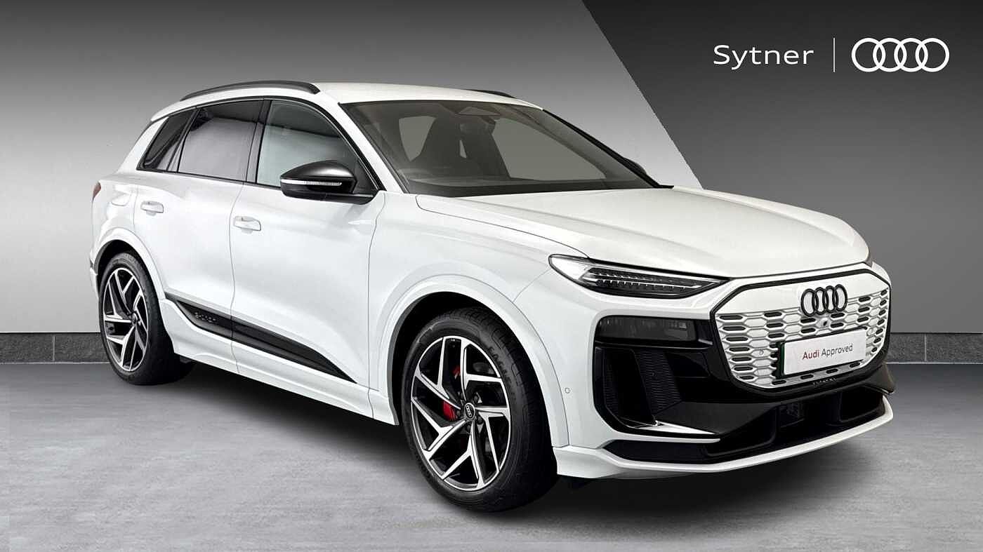 Main listing image - Audi Q6 e-tron