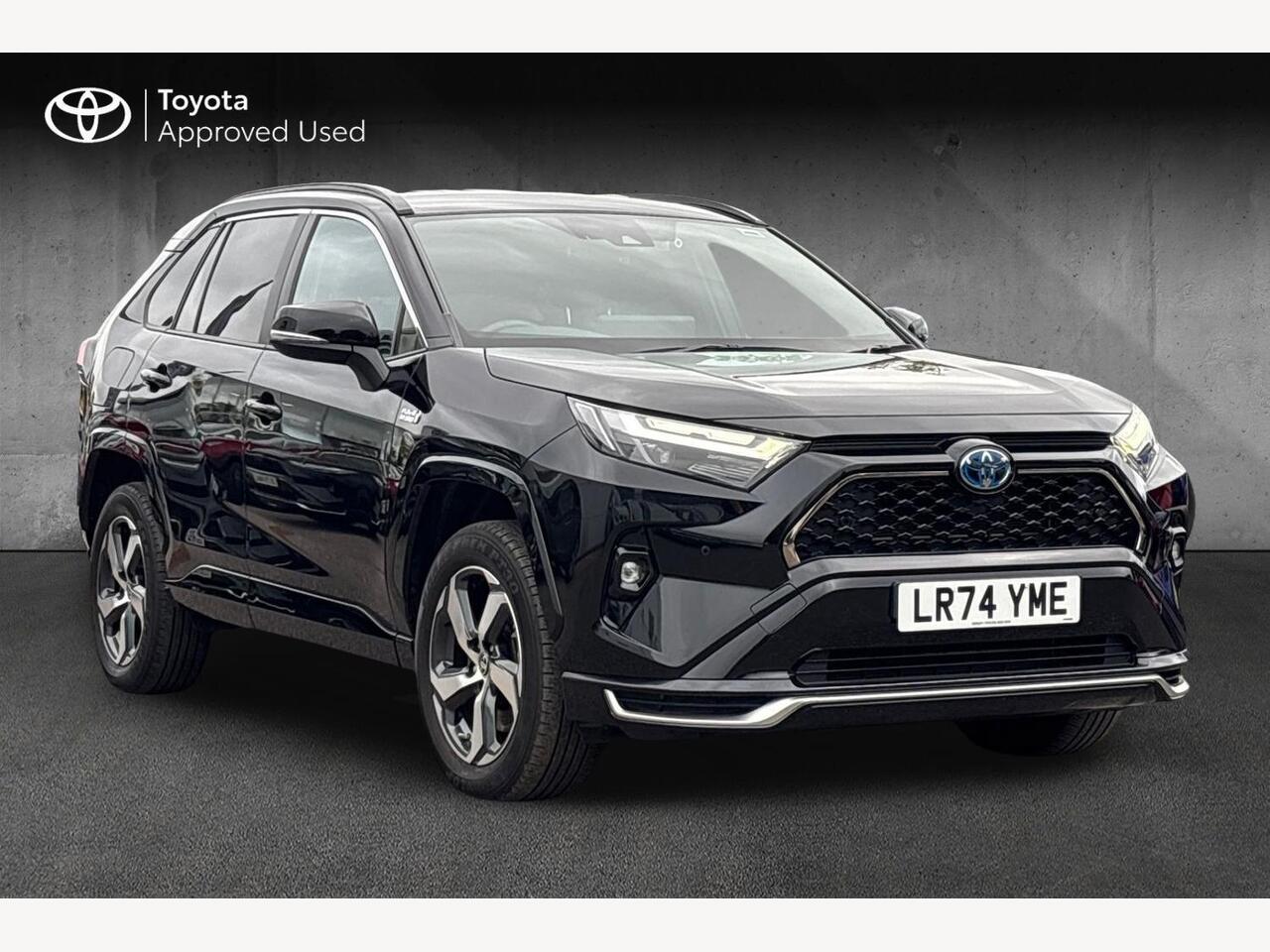 Main listing image - Toyota RAV4