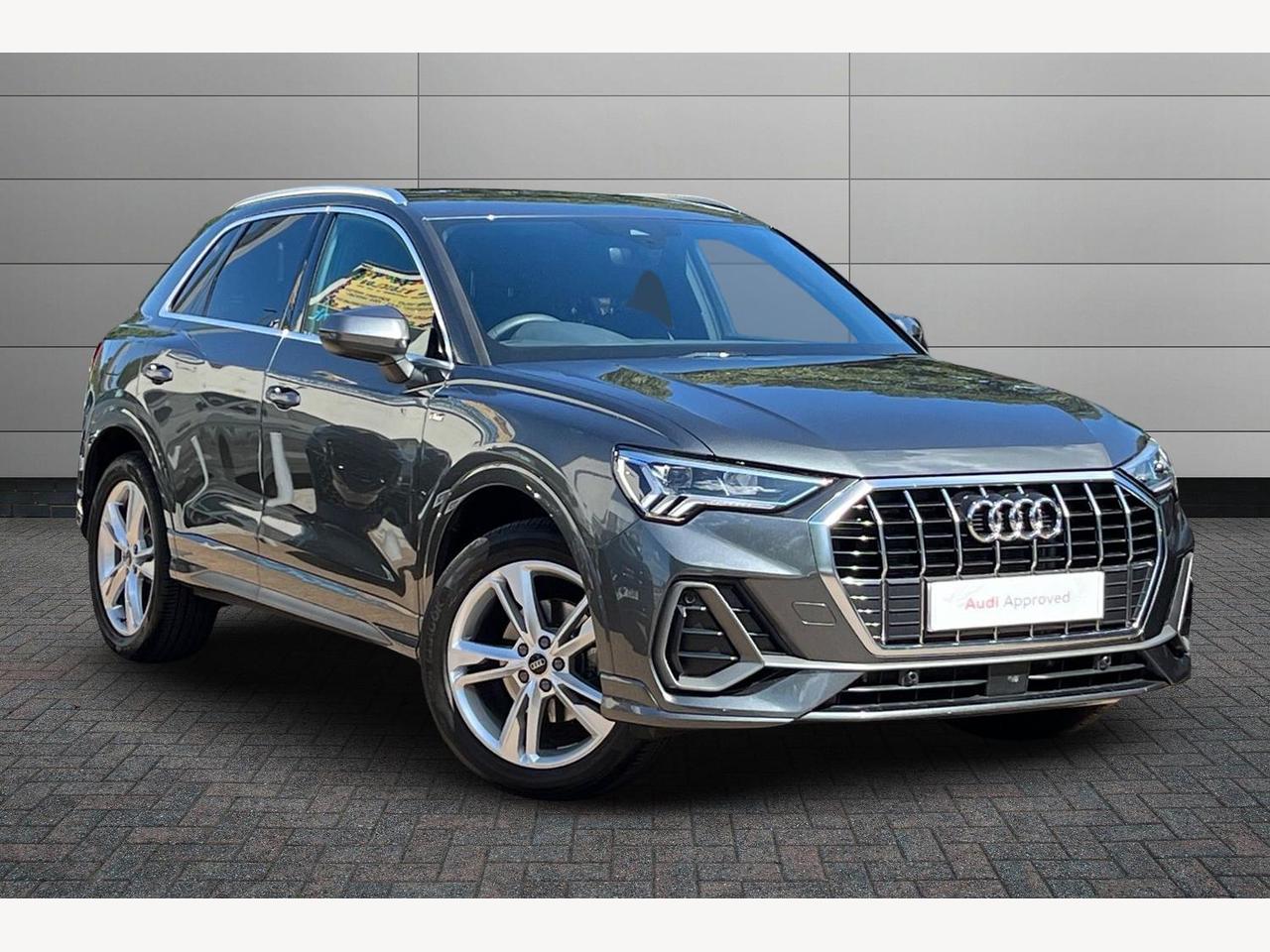 Main listing image - Audi Q3