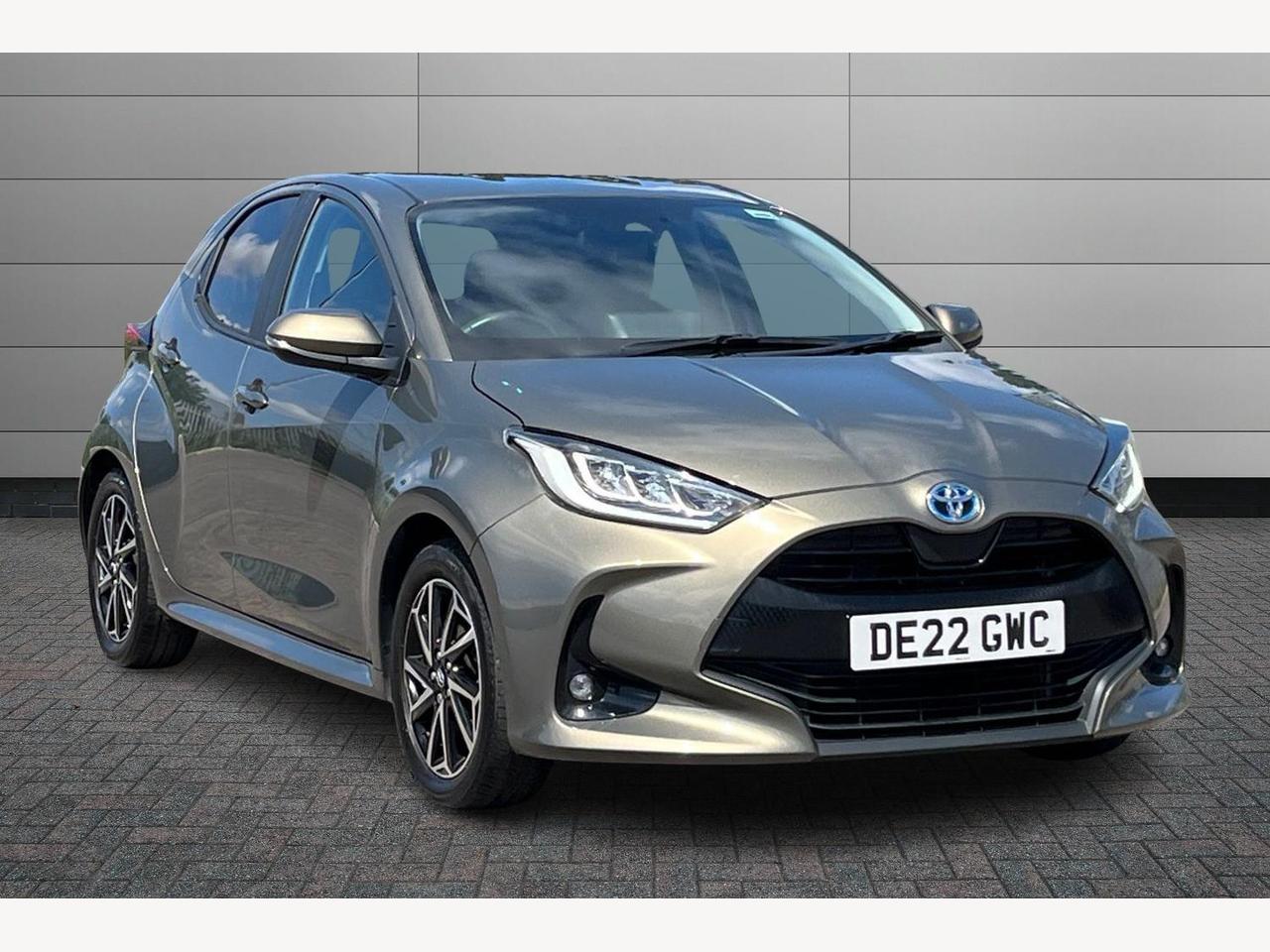 Main listing image - Toyota Yaris