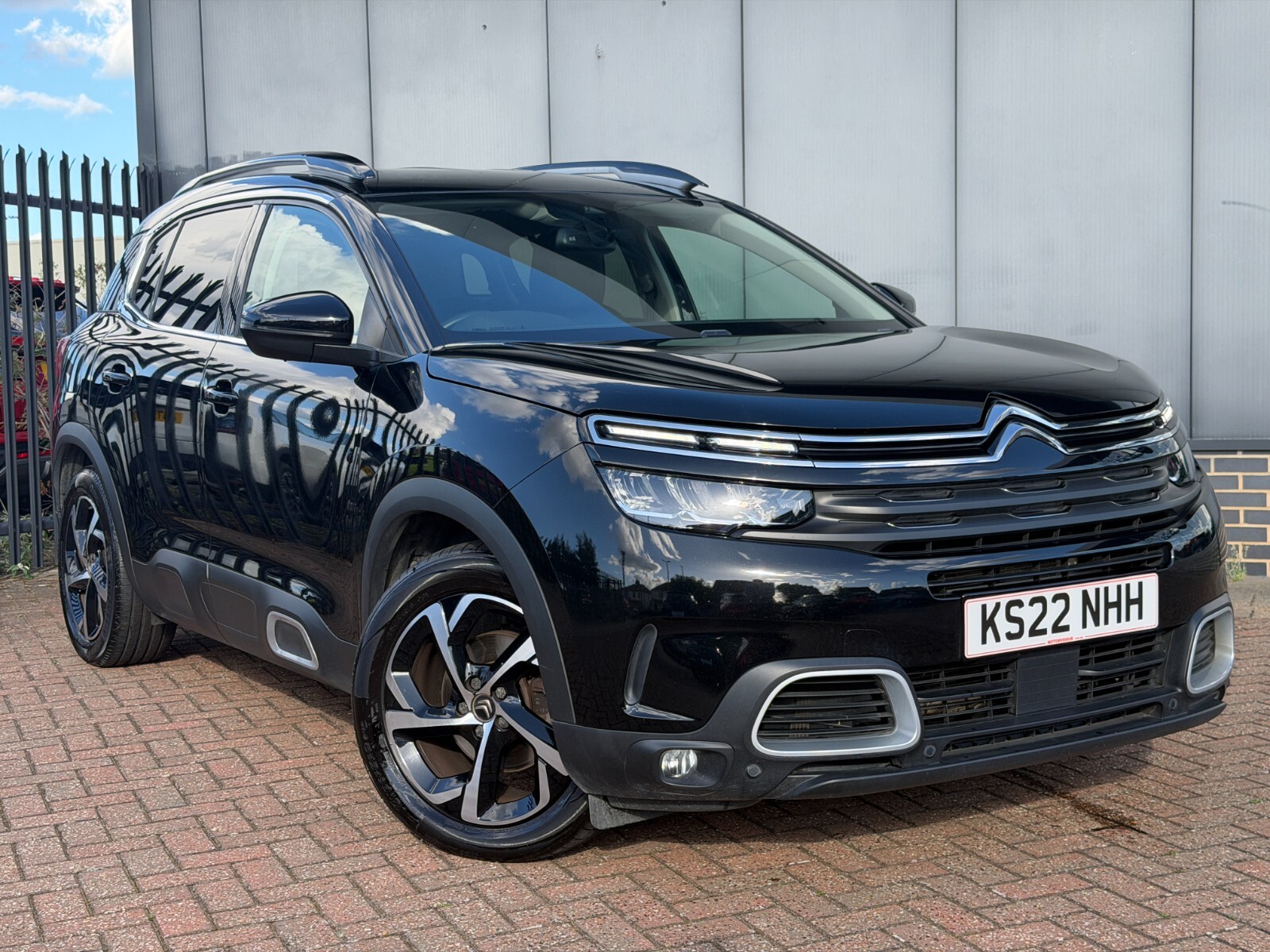 Main listing image - Citroen C5 Aircross