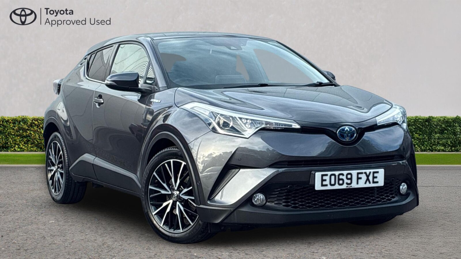 Main listing image - Toyota C-HR