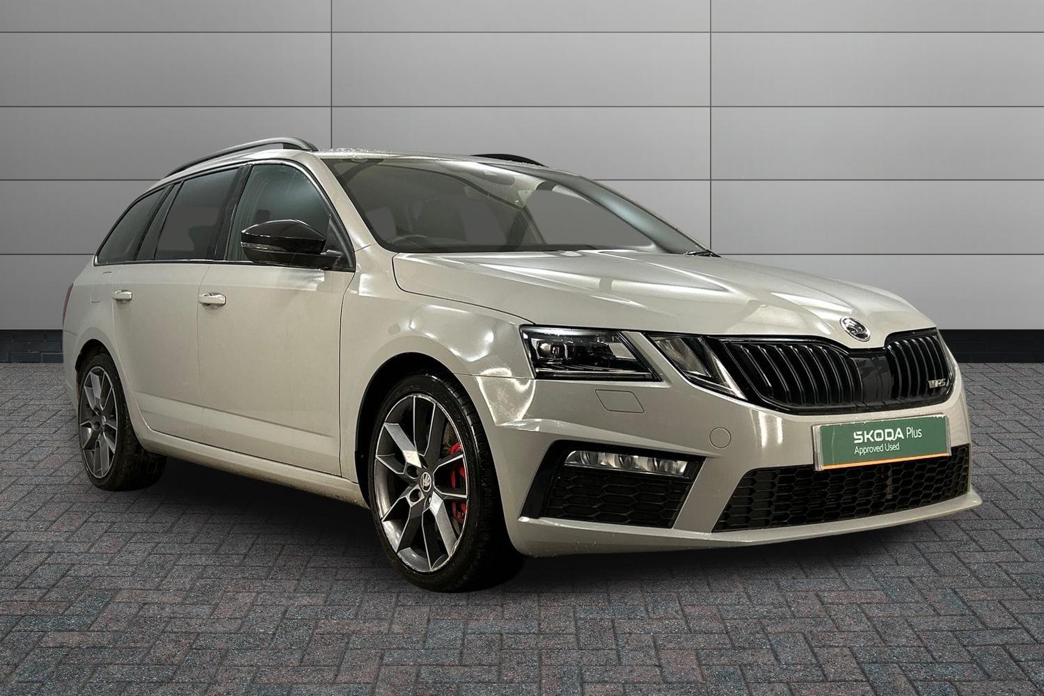 Main listing image - Skoda Octavia Estate
