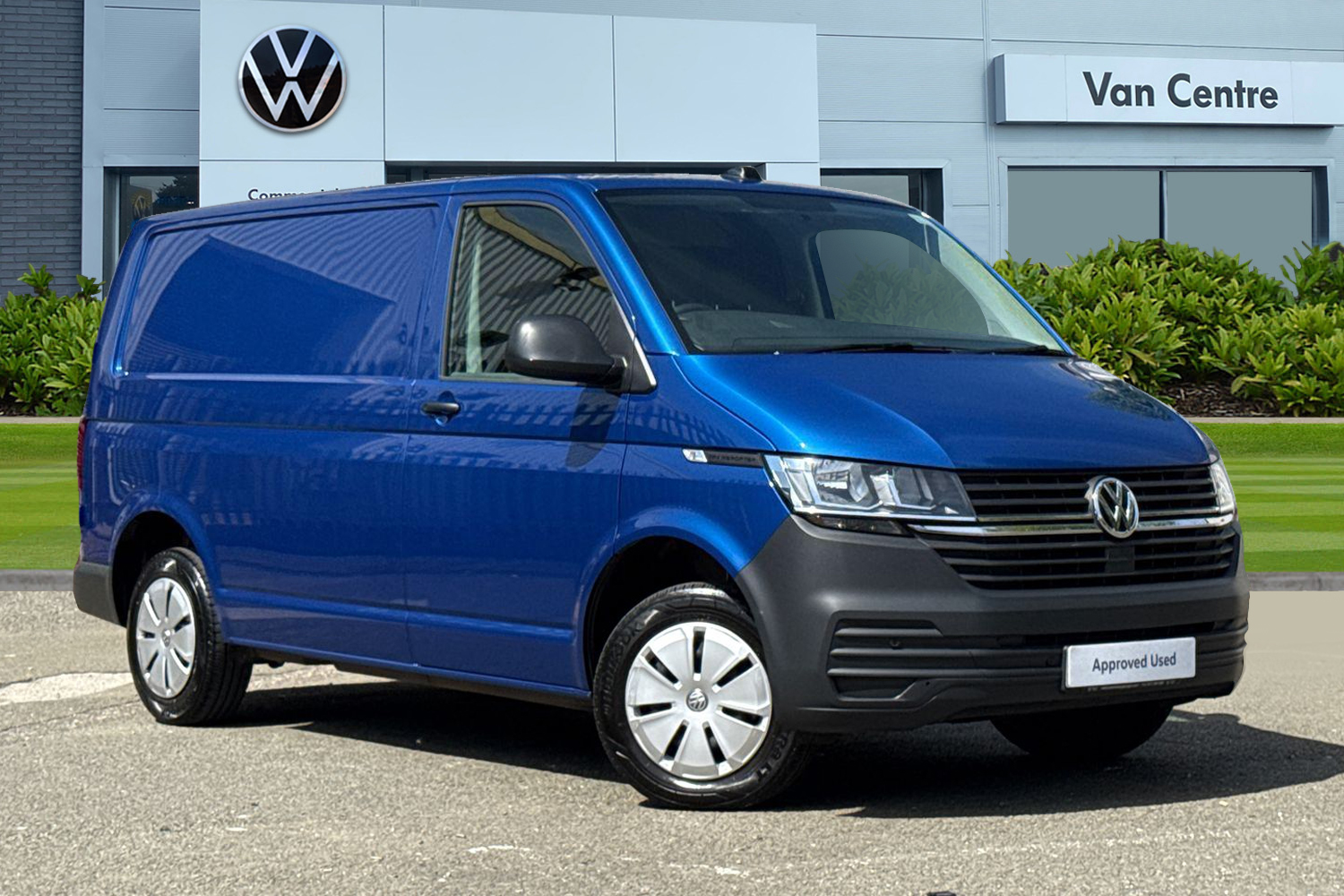 Main listing image - Volkswagen Transporter