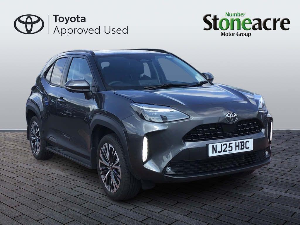 Main listing image - Toyota Yaris Cross