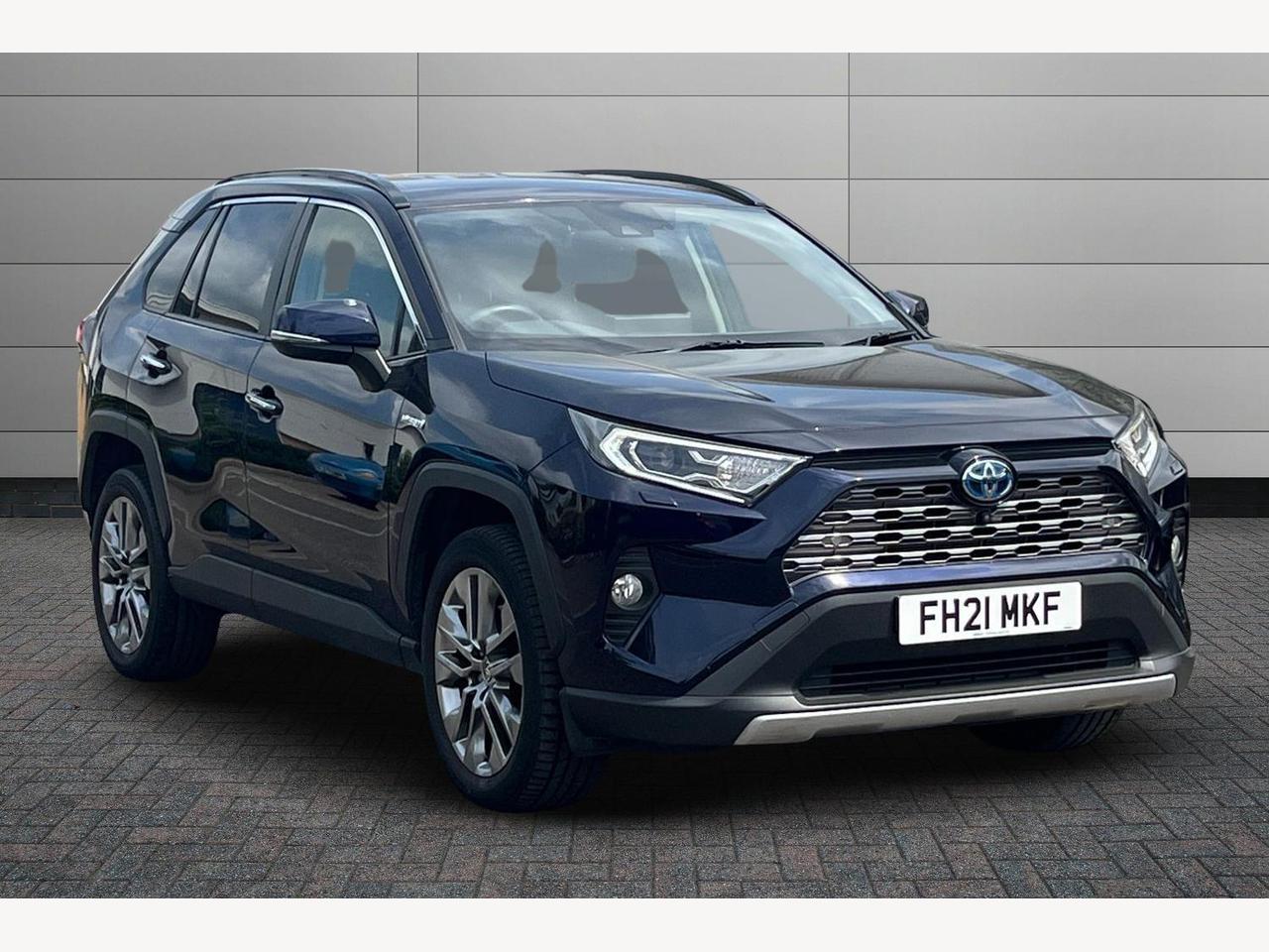 Main listing image - Toyota RAV4