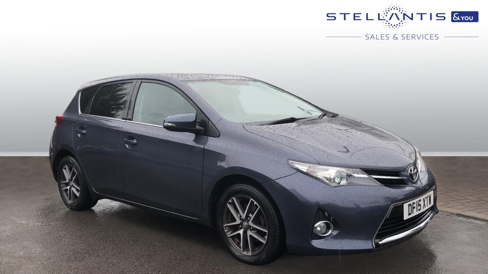 Main listing image - Toyota Auris