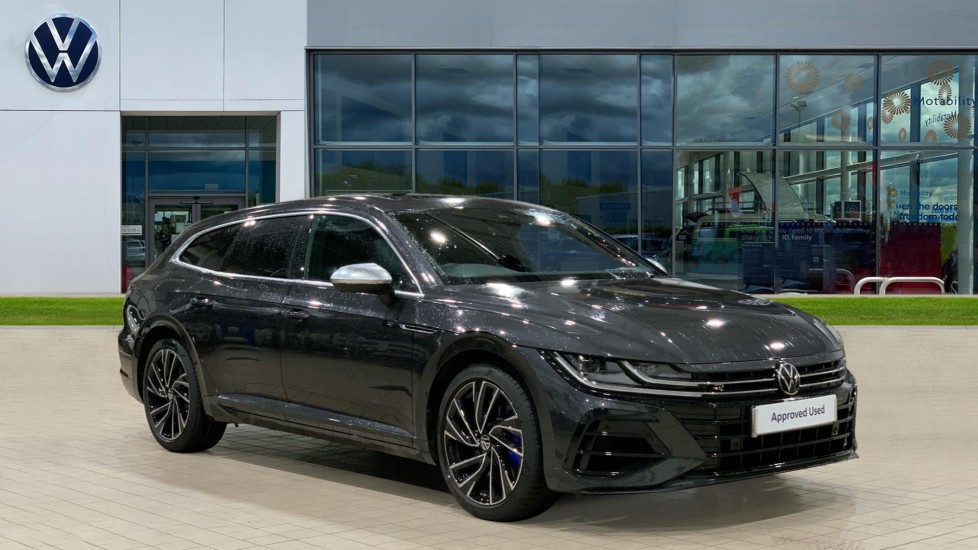 Main listing image - Volkswagen Arteon Shooting Brake